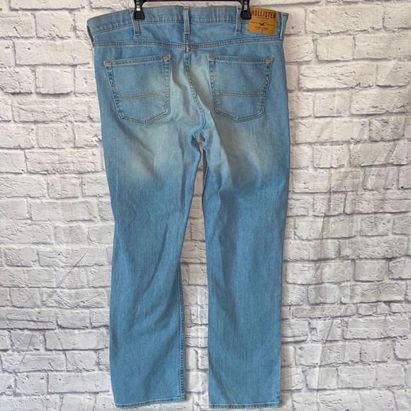 Hollister Light Acid Wash Denim Slim Straight Fit Mens 38x34 Casual Jean Pants - Picture 3 of 14